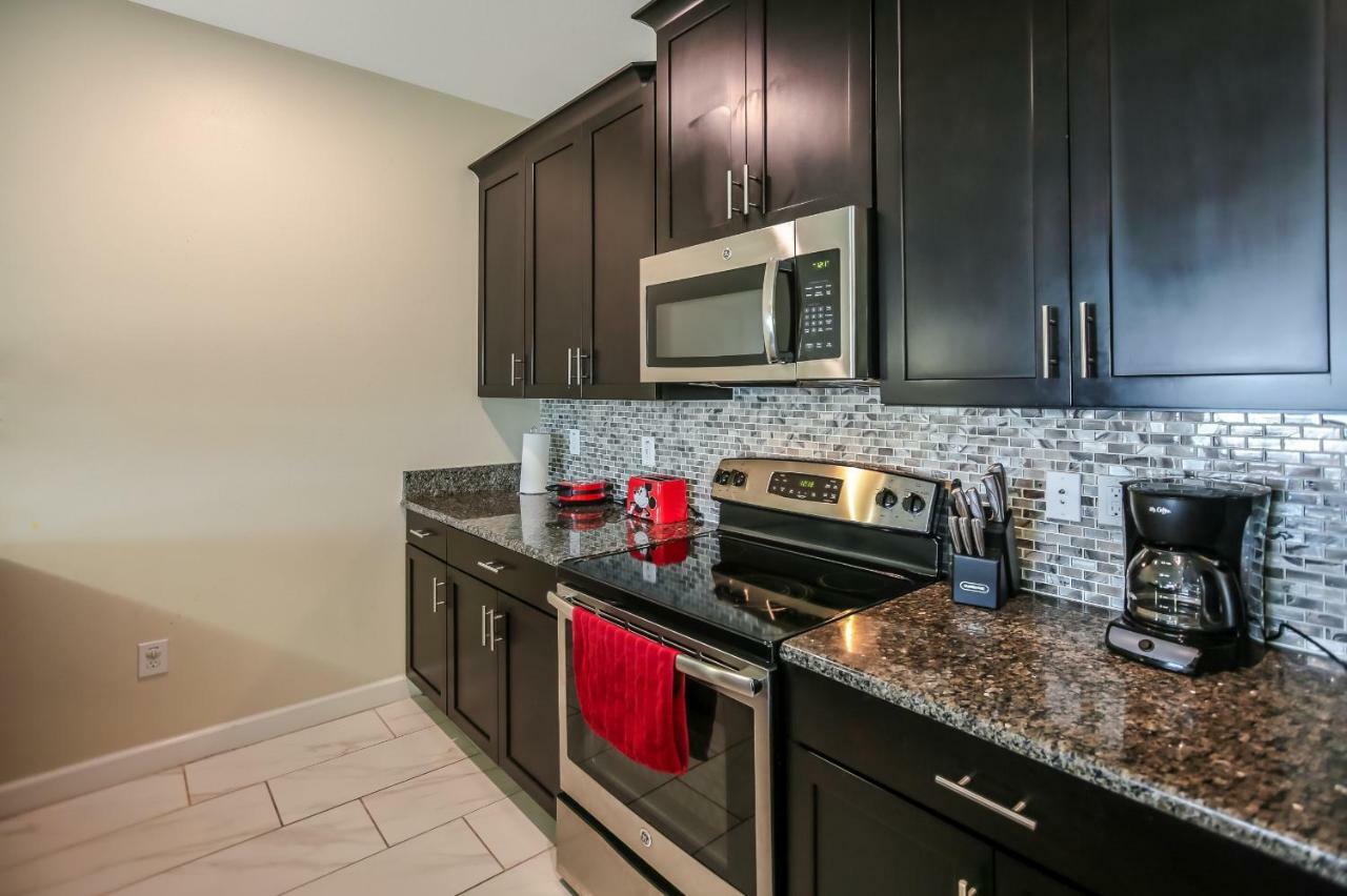 C - New 4 Bedroom Home - 5 Miles To Disney - Free Water Park - Private Pool Kissimmee Esterno foto
