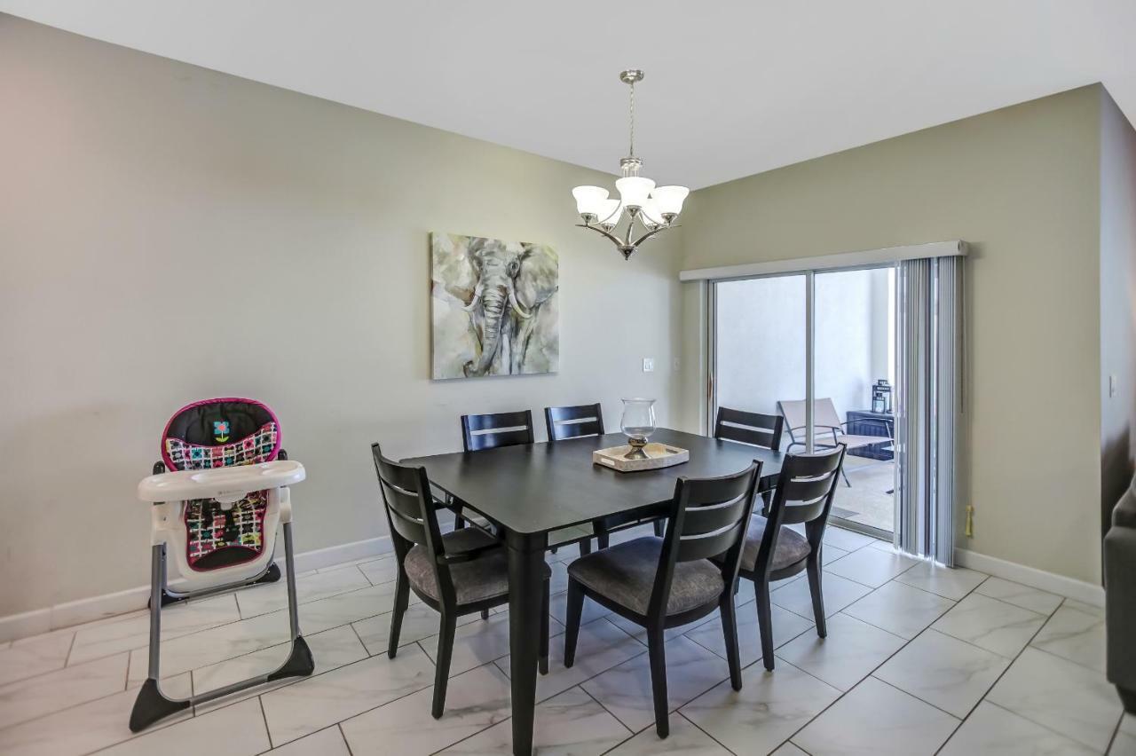 C - New 4 Bedroom Home - 5 Miles To Disney - Free Water Park - Private Pool Kissimmee Esterno foto