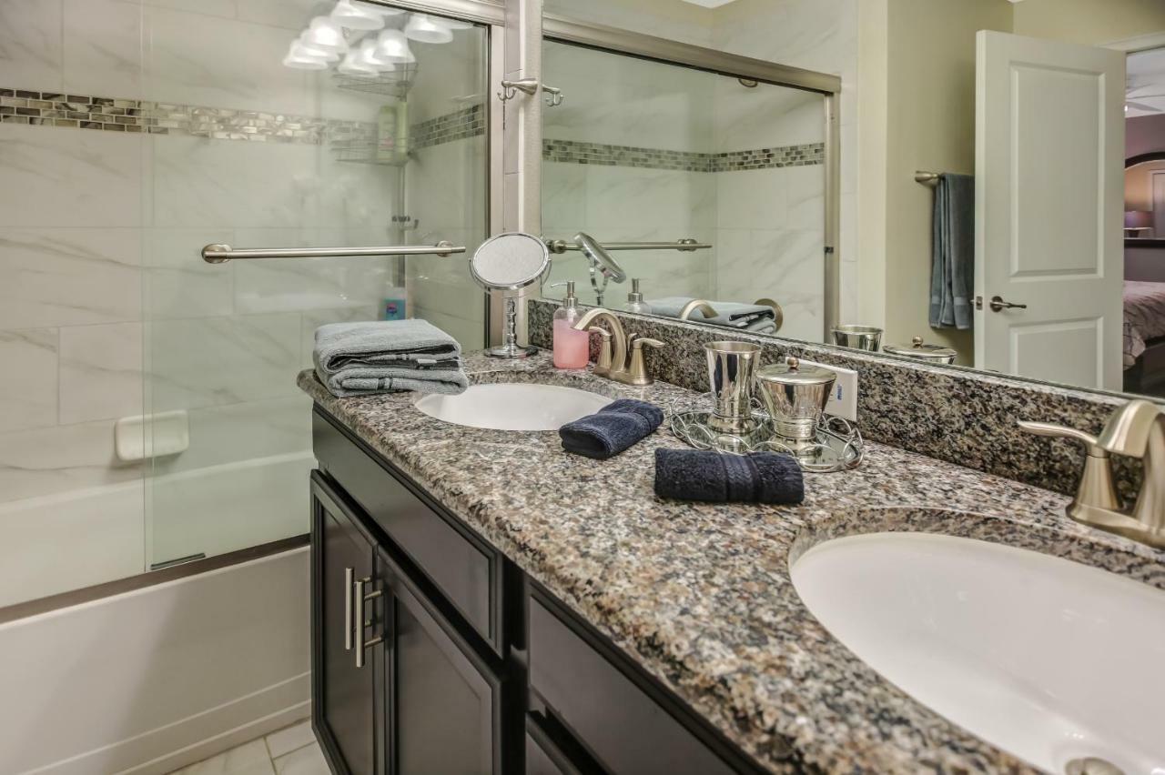 C - New 4 Bedroom Home - 5 Miles To Disney - Free Water Park - Private Pool Kissimmee Esterno foto