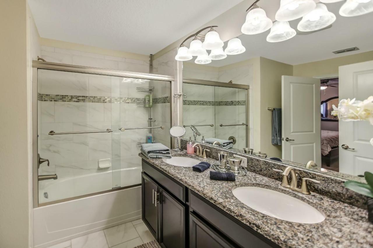 C - New 4 Bedroom Home - 5 Miles To Disney - Free Water Park - Private Pool Kissimmee Esterno foto